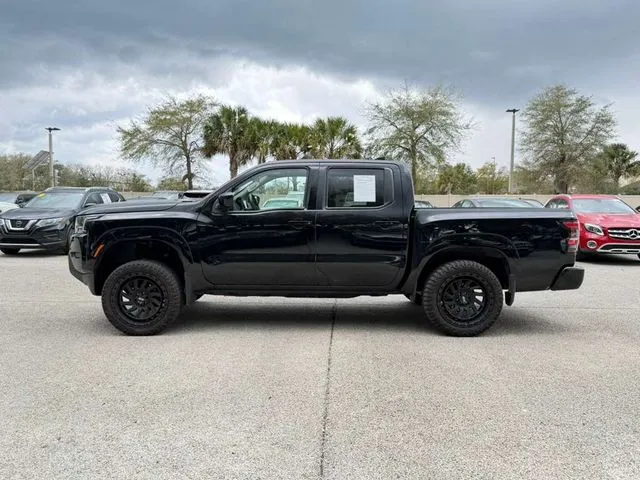 2022 Nissan Frontier SV - Photo 5