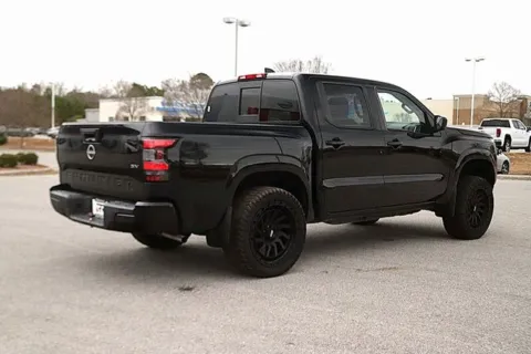 More photos of 2022 Nissan Frontier SV at Auto Gallery Jacksonville, FL