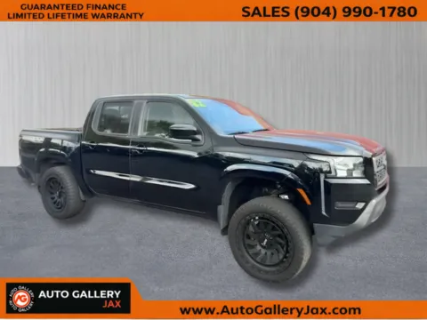 Black 2022 Nissan Frontier SV for sale in Jacksonville, FL