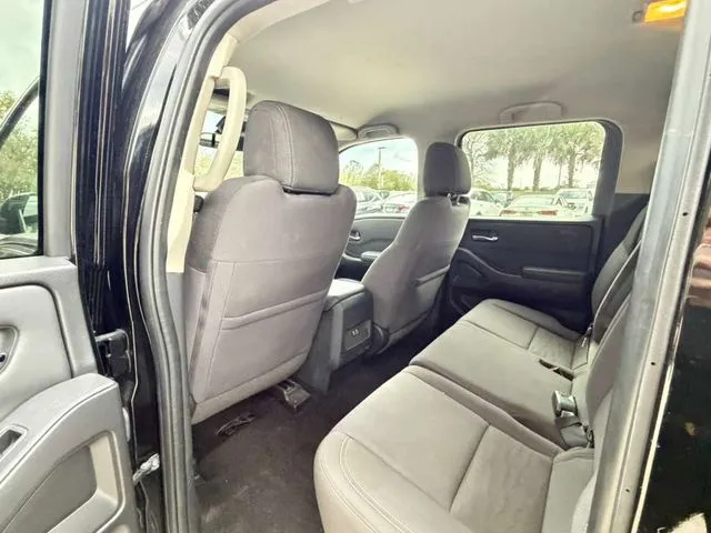 2022 Nissan Frontier SV - Photo 19