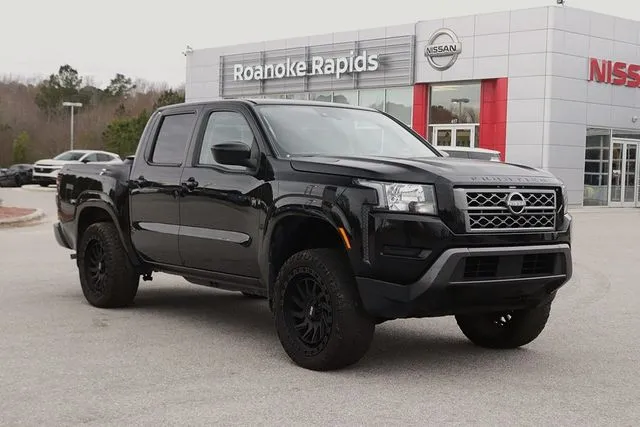 Black 2022 Nissan Frontier SV for sale in Jacksonville, FL