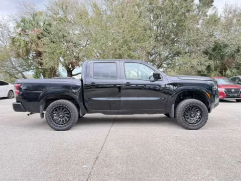 More photos of 2022 Nissan Frontier SV at Auto Gallery Jacksonville, FL