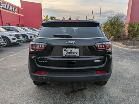 More photos of 2025 Jeep Compass Latitude at Auto Gallery Jacksonville, FL