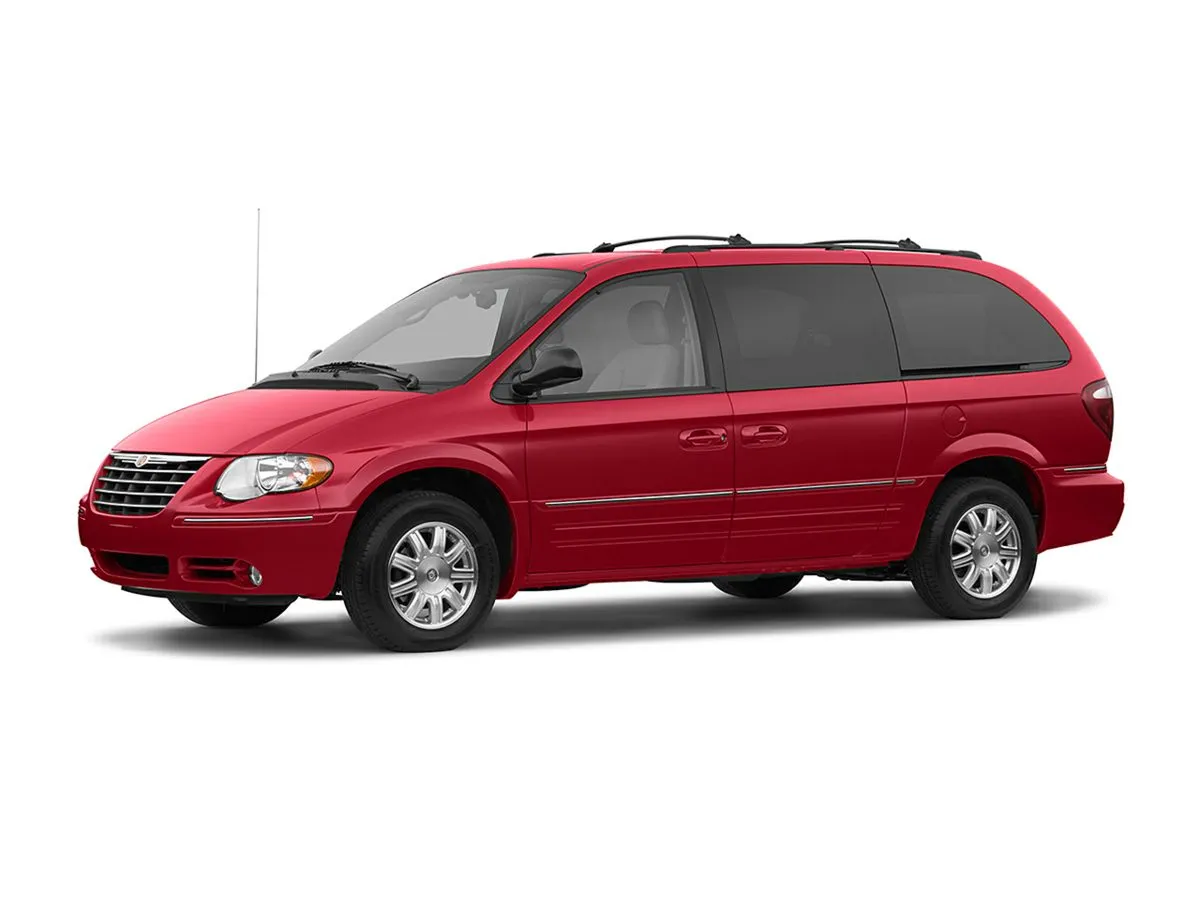 2005 Chrysler Town & Country Limited for sale in Jacksonville, FL