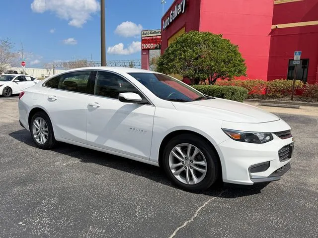 White 2018 Chevrolet Malibu LT for sale in Jacksonville, FL