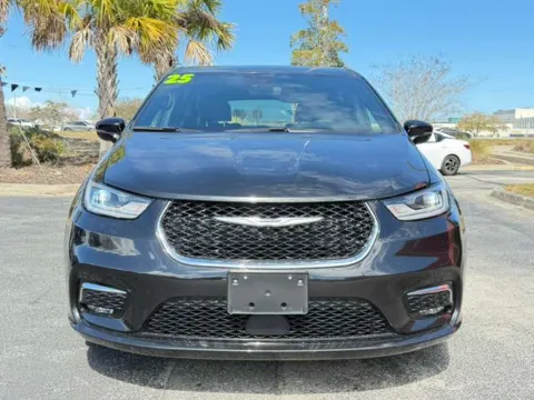 Another view of 2025 Chrysler Pacifica Select for sale in Jacksonville, FL at Auto Gallery Jacksonville