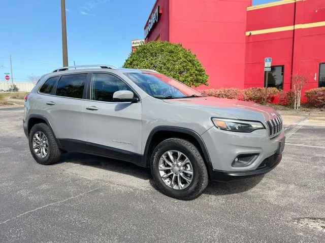 Gray 2020 Jeep Cherokee Latitude Plus for sale in Jacksonville, FL