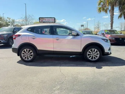 More photos of 2022 Nissan Rogue Sport SV at Auto Gallery Jacksonville, FL