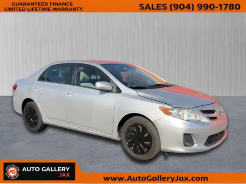 Silver 2013 Toyota Corolla LE for sale in Jacksonville, FL
