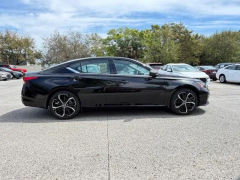 More photos of 2025 Nissan Altima 2.5 SR at Auto Gallery Jacksonville, FL