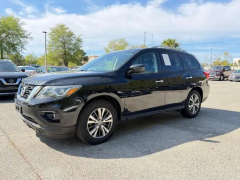 Another view of 2020 Nissan Pathfinder SL for sale in Jacksonville, FL at Auto Gallery Jacksonville