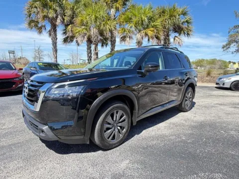 More photos of 2024 Nissan Pathfinder SV at Auto Gallery Jacksonville, FL