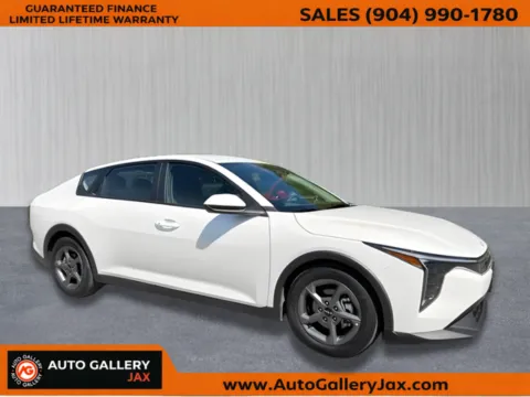 White 2025 Kia K4 LXS for sale in Jacksonville, FL