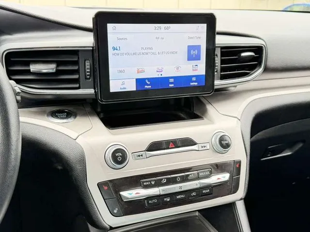 Ford Explorer photo 25