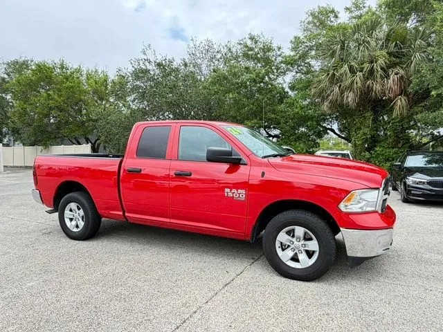 2024 RAM Ram 1500 Classic SLT