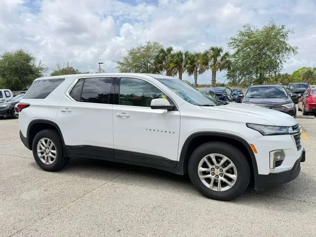 White 2023 Chevrolet Traverse LS for sale in Jacksonville, FL