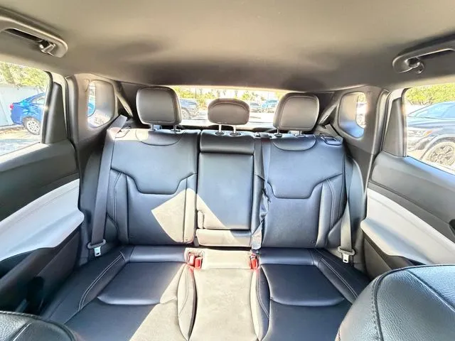 Jeep Compass photo 30