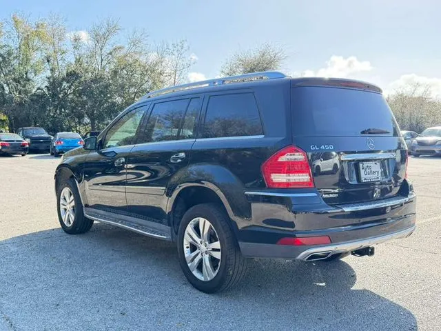 Mercedes-Benz GL-Class photo 7