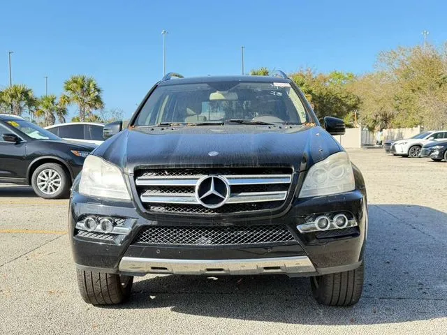 Mercedes-Benz GL-Class photo 2