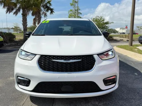 Photos of 2025 Chrysler Pacifica Select for sale in Jacksonville, FL at Auto Gallery Jacksonville