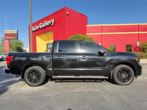 More photos of 2018 Nissan Titan SV at Auto Gallery Jacksonville, FL