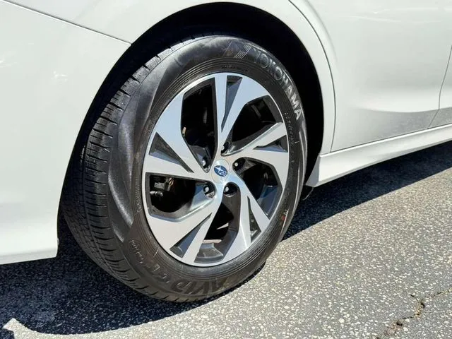 Subaru Legacy photo 31