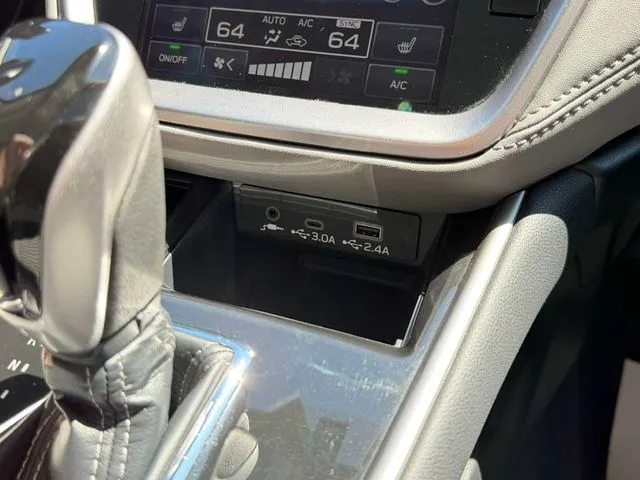Subaru Legacy photo 23