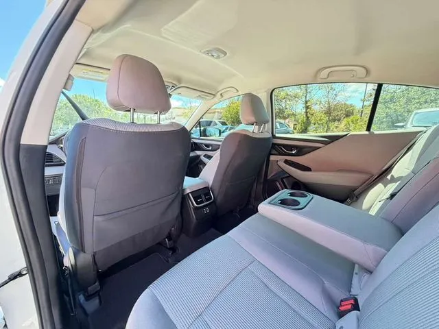 Subaru Legacy photo 29