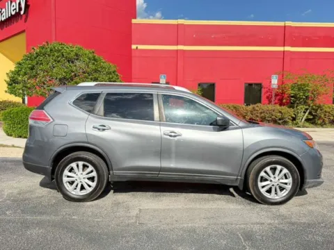 More photos of 2016 Nissan Rogue SV at Auto Gallery Jacksonville, FL