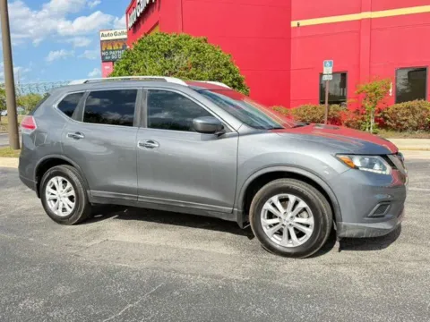 Gray 2016 Nissan Rogue SV for sale in Jacksonville, FL