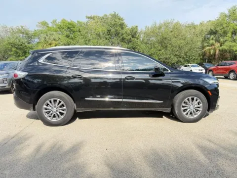 More photos of 2022 Buick Enclave Essence at Auto Gallery Jacksonville, FL