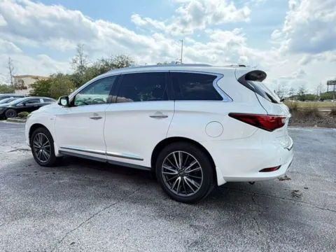 More photos of 2020 INFINITI QX60 LUXE at Auto Gallery Jacksonville, FL