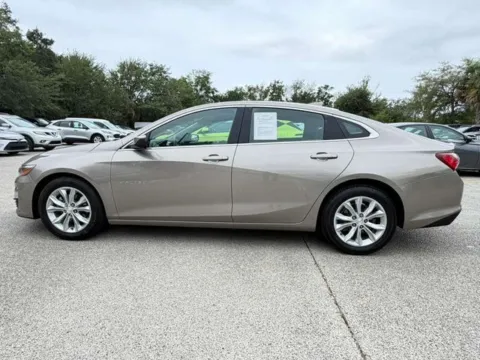 More photos of 2022 Chevrolet Malibu LT at Auto Gallery Jacksonville, FL