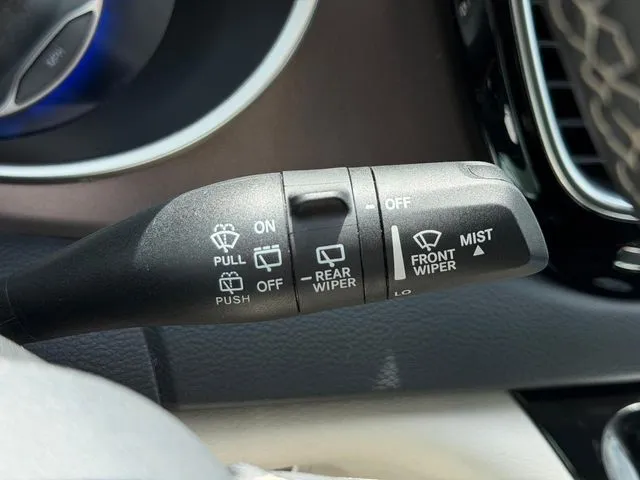Chrysler Voyager photo 17
