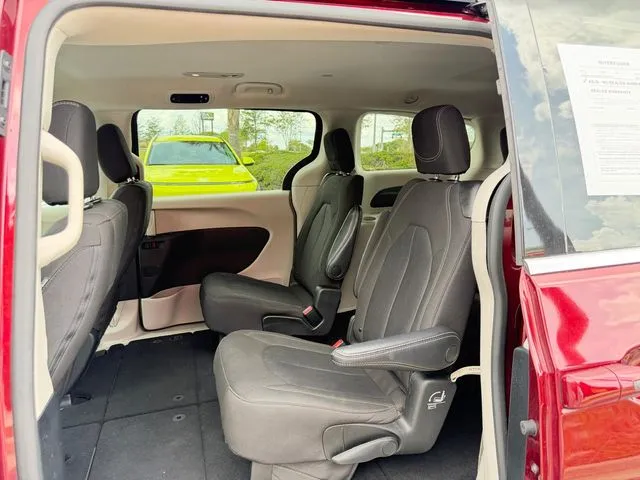 Chrysler Voyager photo 27