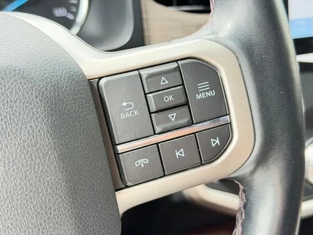 Ford Expedition MAX photo 13