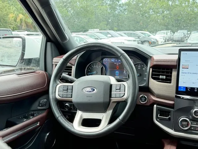 Ford Expedition MAX photo 19