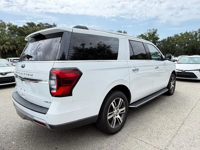 Ford Expedition MAX photo 7