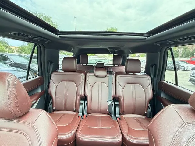 Ford Expedition MAX photo 26