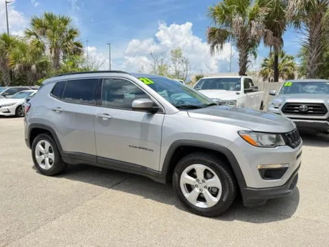Silver 2021 Jeep Compass Latitude for sale in Jacksonville, FL