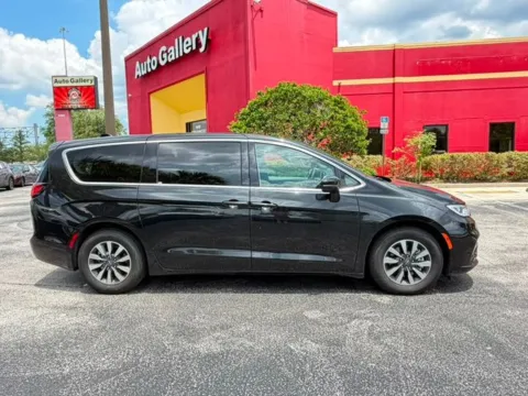 More photos of 2023 Chrysler Pacifica Hybrid Touring L at Auto Gallery Jacksonville, FL