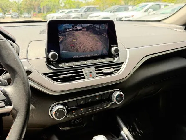 2024 Nissan Altima SR - Photo 21