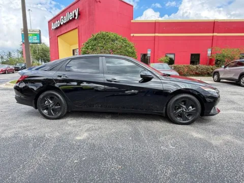 More photos of 2023 Hyundai Elantra SEL at Auto Gallery Jacksonville, FL