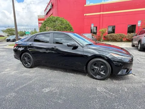 Black 2023 Hyundai Elantra SEL for sale in Jacksonville, FL