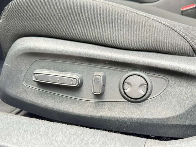 Honda Accord photo 17