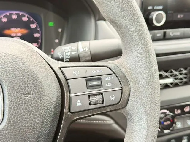Honda Accord photo 23