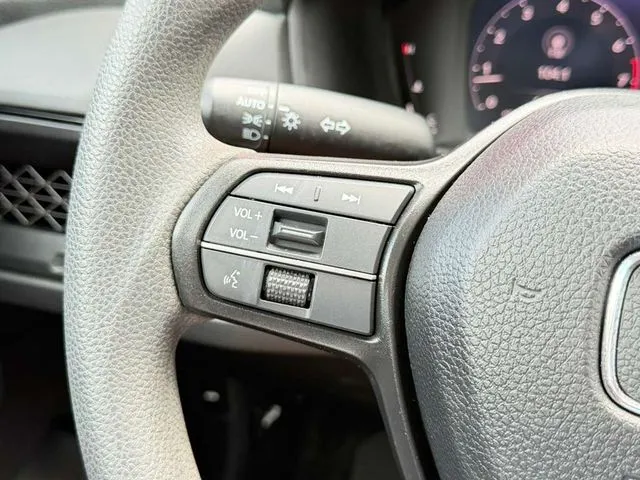 Honda Accord photo 21