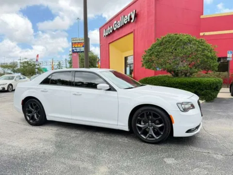 White 2023 Chrysler 300 S for sale in Jacksonville, FL