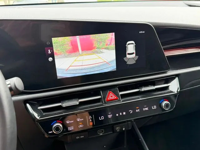 Kia Niro photo 23