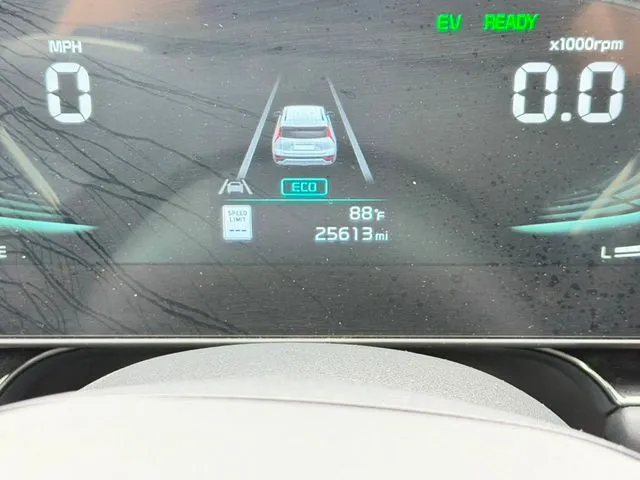 Kia Niro photo 14